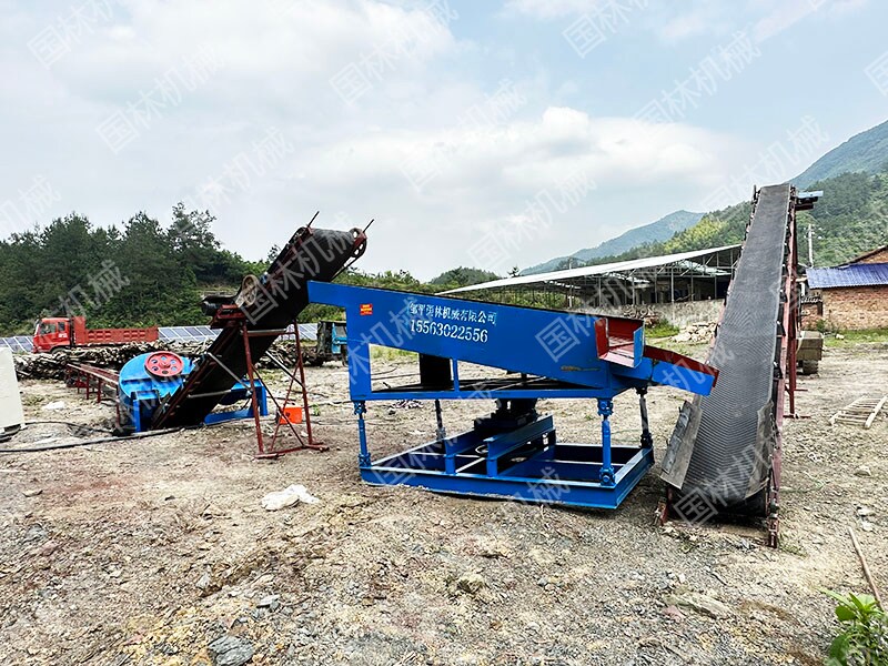盤(pán)式竹片機(jī)+搖篩流水線